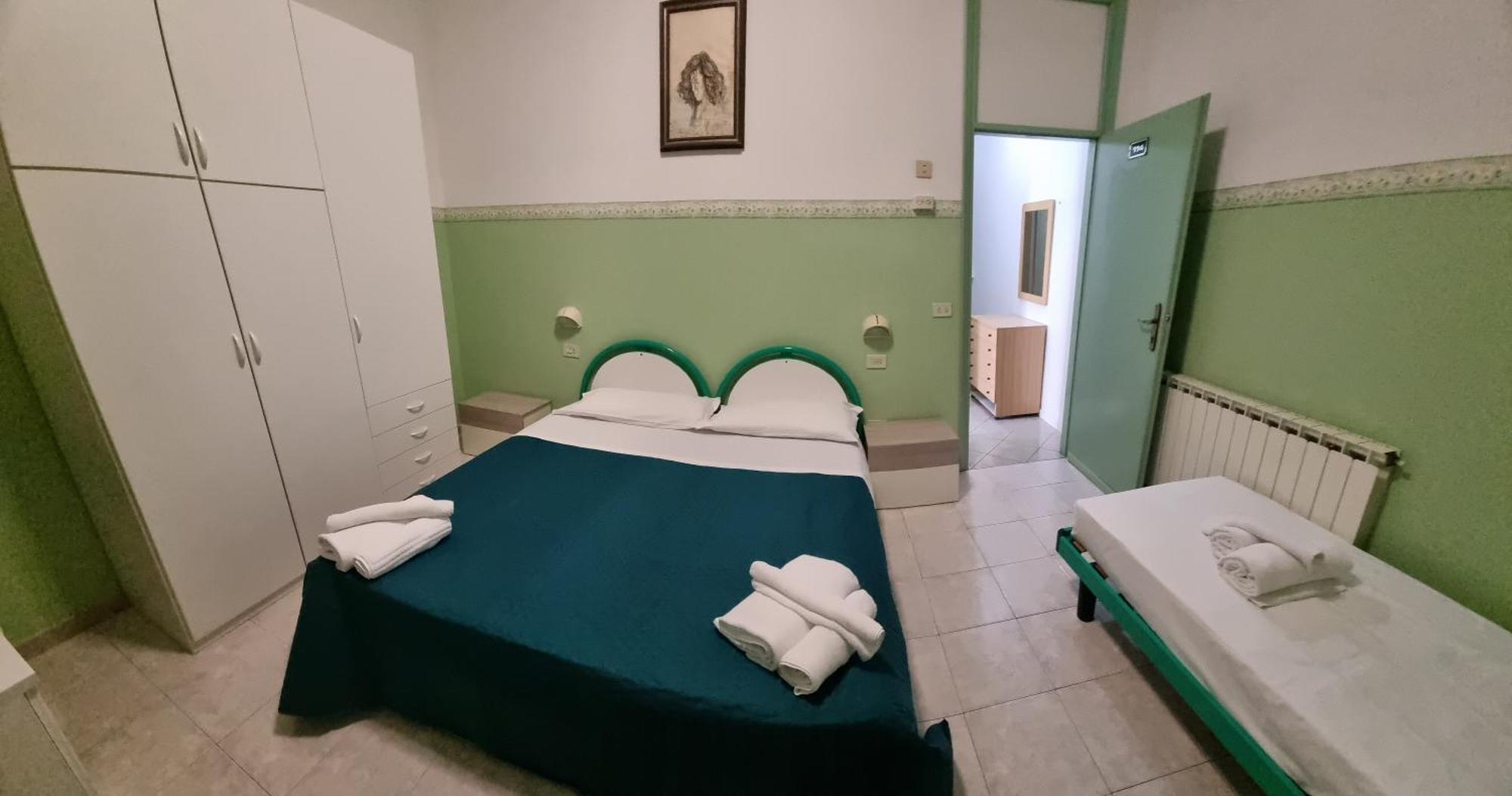 Hotel K2 Cervia 3 Stelle Sup 外观 照片
