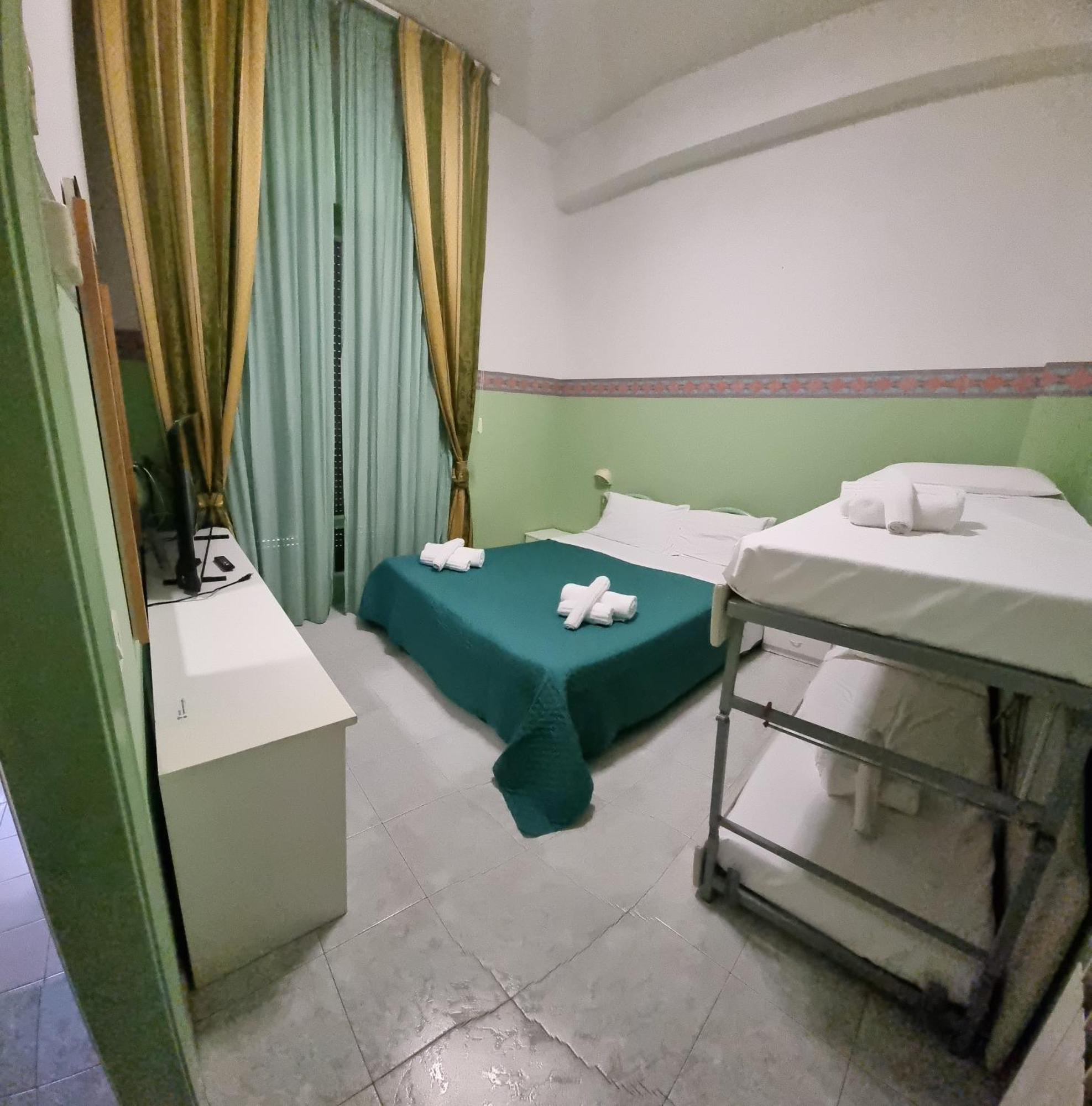 Hotel K2 Cervia 3 Stelle Sup 外观 照片